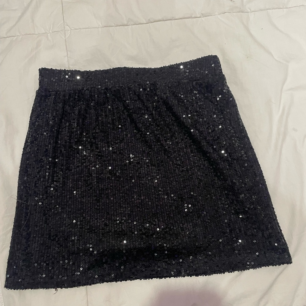 love on hanger skirt